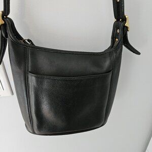 Vintage Coach Black Slim Duffle Sac - Made in USA (2000) - Like New Condition